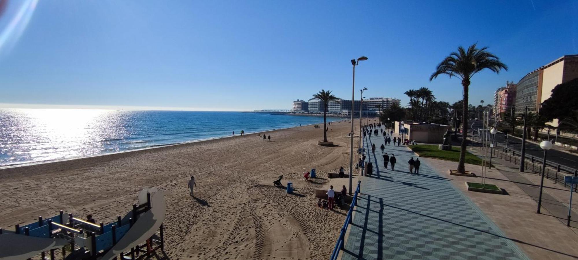 Alicante Beach And Center Esterno foto
