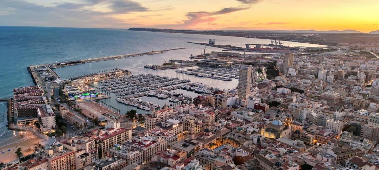 Alicante Beach And Center Esterno foto